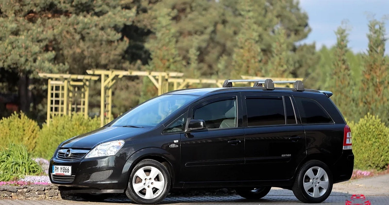 Opel Zafira cena 23999 przebieg: 186000, rok produkcji 2012 z Pińczów małe 704